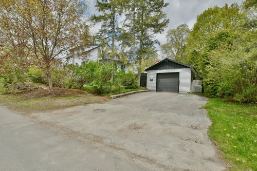 Garage - 574  - A Ch. Du Bois, Laval (Sainte-Dorothée), QC - Outdoor