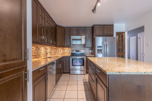 Cuisine - 5-1431 Rue Notre-Dame O., Montréal (Ville-Marie), QC - Indoor Photo Showing Kitchen With Upgraded Kitchen