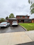 28 Keegan Crescent Toronto, ON M3J 1G2