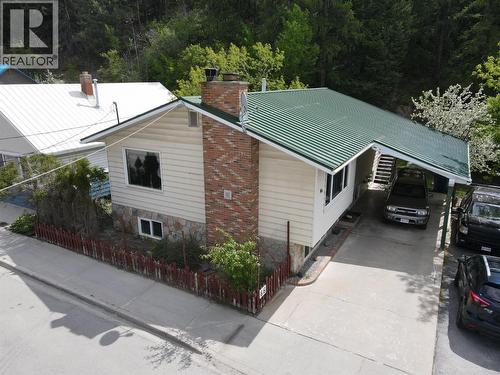 66 WALLINGER Avenue  Kimberley, BC V1A 1Y5
