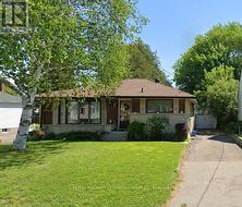 167 HARMONY ROAD N Oshawa, ON L1G 6L4