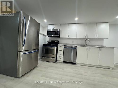 #Basement - 6 Bailey Crescent, Aurora, ON - Indoor Photo Showing Kitchen