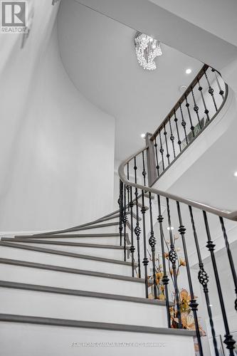 5315 Huntingfield Drive, Mississauga, ON - Indoor Photo Showing Other Room