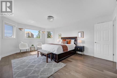 5315 Huntingfield Drive, Mississauga, ON - Indoor Photo Showing Bedroom