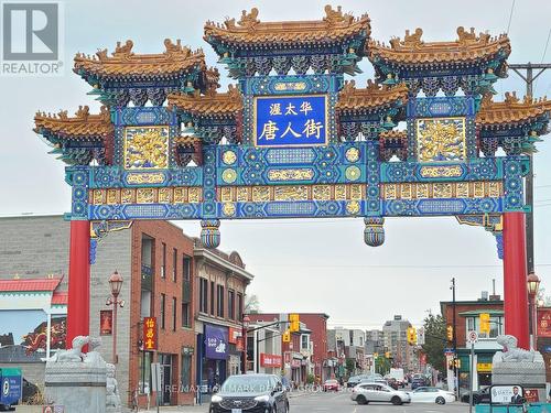 Few Blocks from Chinatown! - 474 Somerset Street W, Ottawa, ON 