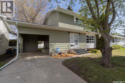 1515 Hilliard STREET E  Saskatoon, SK S7J 0G5