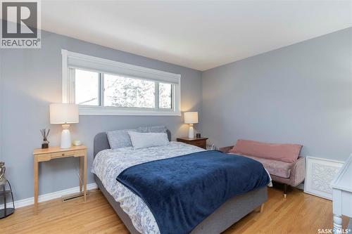 1515 Hilliard Street E, Saskatoon, SK - Indoor Photo Showing Bedroom