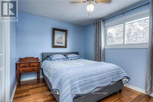 100 Biehn Drive, Kitchener, ON - Indoor Photo Showing Bedroom