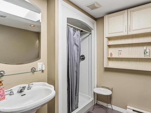 2410 Loretta Avenue, Coldbrook, NS 