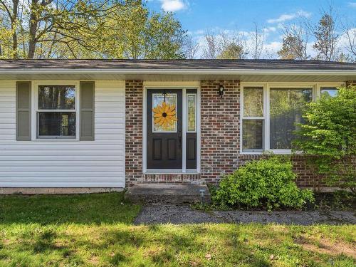 2410 Loretta Avenue, Coldbrook, NS 