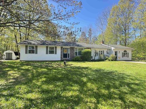 2410 Loretta Avenue, Coldbrook, NS 