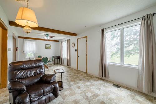 1 Fourth Street, Emerson, MB - Indoor