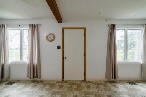 1 Fourth Street, Emerson, MB - Indoor Photo Showing Other Room