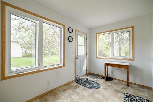 1 Fourth Street, Emerson, MB - Indoor Photo Showing Other Room
