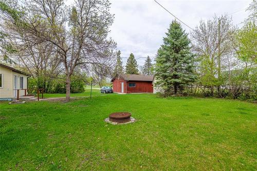 1 Fourth Street, Emerson, MB - Outdoor
