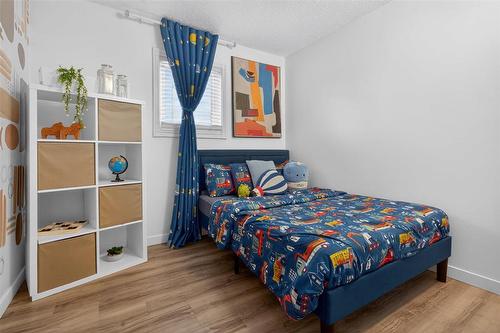 23 Hyatt Place, Winnipeg, MB - Indoor Photo Showing Bedroom