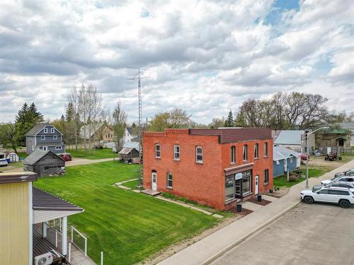 221 Fourth Street, Reston, MB - Outdoor