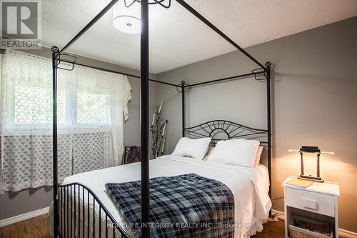 2197 Tiny Beaches Road S, Tiny, ON - Indoor Photo Showing Bedroom