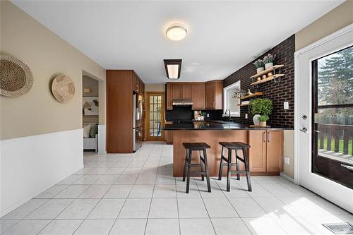 138 Westchester Dr, Winnipeg, MB 