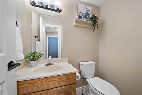 138 Westchester Dr, Winnipeg, MB 