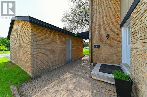 2545 Folkway Drive, Mississauga, ON - Outdoor With Exterior