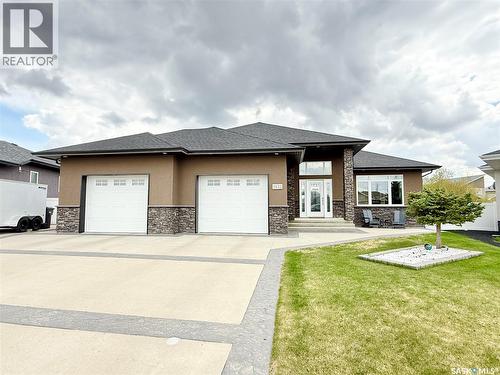 1832 Gordon Miles PLACE  Weyburn, SK S4H 0B9