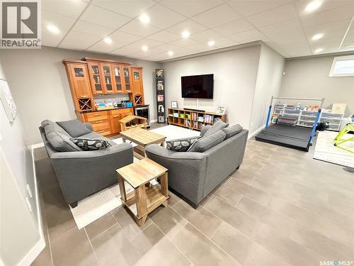 1832 Gordon Miles Place, Weyburn, SK - Indoor Photo Showing Basement