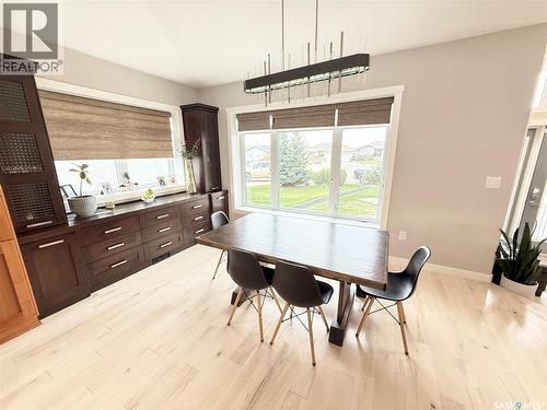 1832 Gordon Miles Place, Weyburn, SK - Indoor Photo Showing Dining Room
