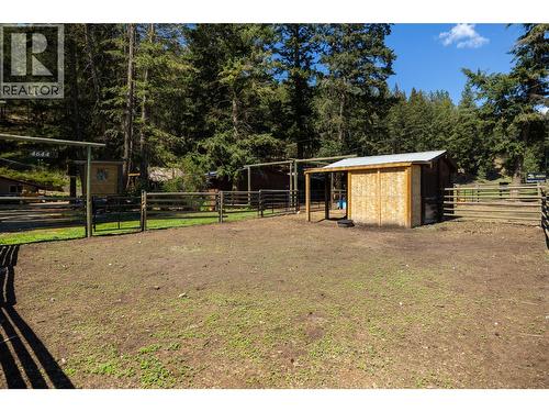 4644 97 Highway, Westwold, BC - Outdoor