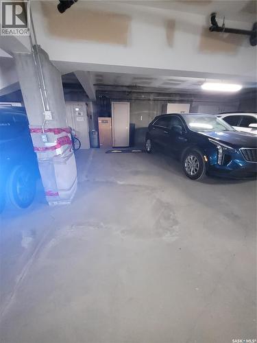 409 301 Cree Place, Saskatoon, SK - Indoor Photo Showing Garage