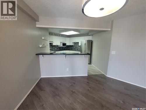 409 301 Cree Place, Saskatoon, SK - Indoor Photo Showing Kitchen