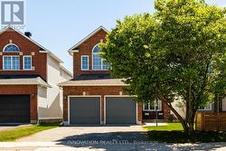 30 MOUNTAIN ASH DRIVE Ottawa, ON K2G 6R3