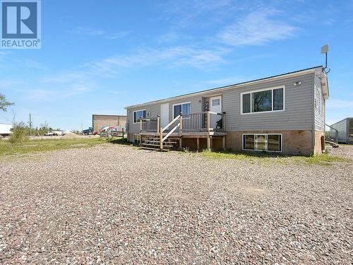 211 ELLIOTT CRESCENT  Renfrew, ON K7V 3Z2