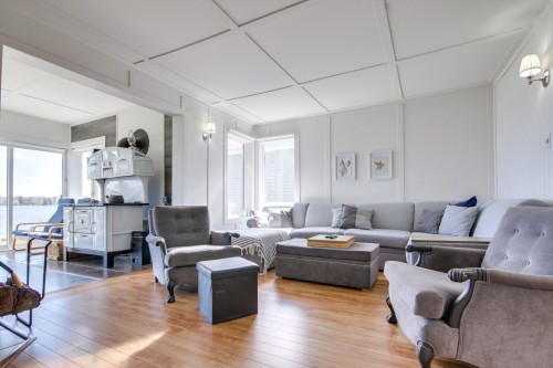 Salon - 164 Rue De L'Hydravion, Shawinigan, QC - Indoor Photo Showing Living Room