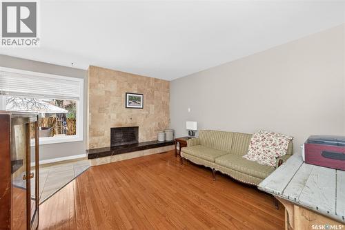 2106 Styles Crescent, Regina, SK - Indoor Photo Showing Living Room With Fireplace