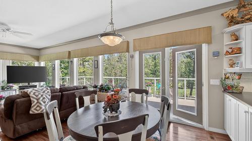 27 - 640 Upper Lakeview Road, Invermere, BC - Indoor Photo Showing Dining Room