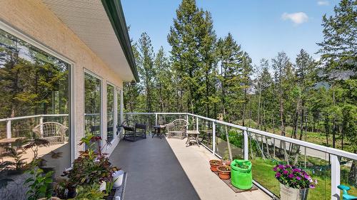 27 - 640 Upper Lakeview Road, Invermere, BC - Outdoor
