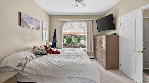 27 - 640 Upper Lakeview Road, Invermere, BC - Indoor Photo Showing Bedroom