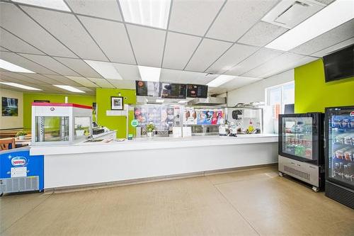 163 Henderson Hwy, Winnipeg, MB 