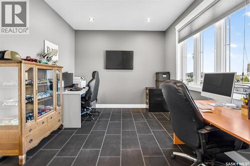 156 Iron Bridge Drive, Moose Jaw, SK - Indoor Photo Showing Office