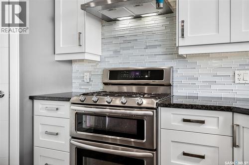 156 Iron Bridge Drive, Moose Jaw, SK - Indoor Photo Showing Kitchen With Upgraded Kitchen