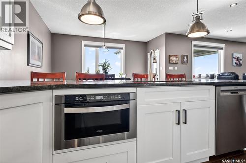 156 Iron Bridge Drive, Moose Jaw, SK - Indoor Photo Showing Kitchen