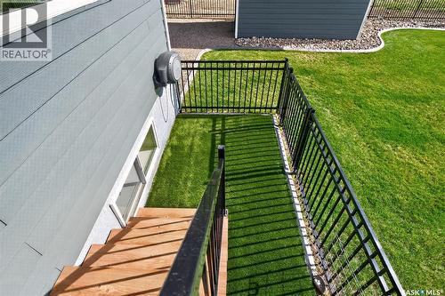 156 Iron Bridge Drive, Moose Jaw, SK - Outdoor