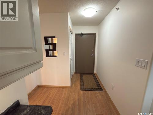 404 395 River Street E, Prince Albert, SK - Indoor Photo Showing Other Room