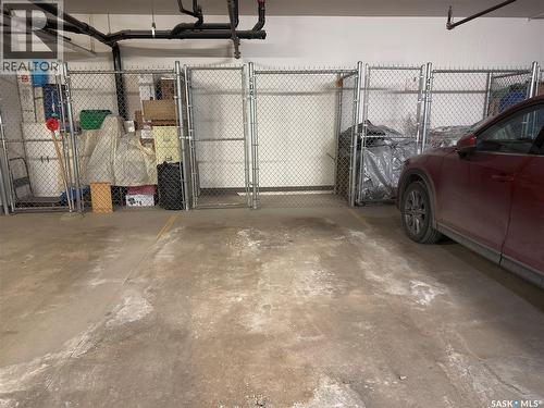 404 395 River Street E, Prince Albert, SK - Indoor Photo Showing Garage