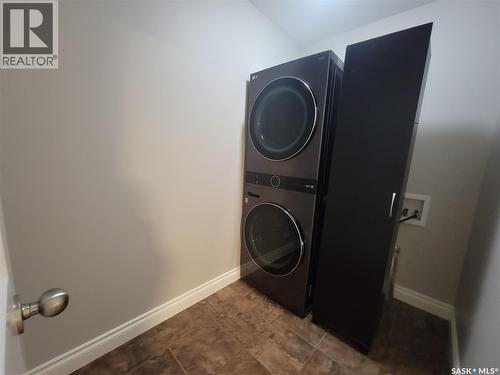 1 5352 Progress Street, Macklin, SK - Indoor Photo Showing Laundry Room