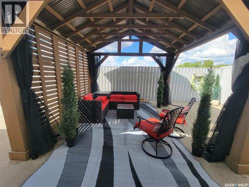 1 5352 Progress Street, Macklin, SK - Outdoor With Exterior