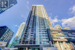 717 - 85 QUEENS WHARF ROAD Toronto, ON M5V 0J9