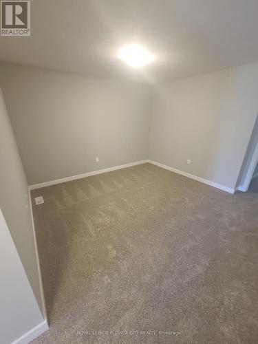 928 Robert Ferrie Drive, Kitchener, ON 