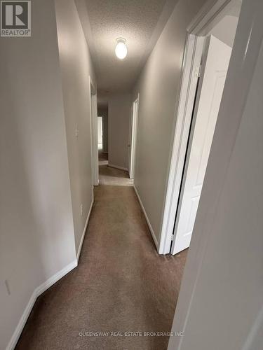 514 Candlestick Circle, Mississauga, ON - Indoor Photo Showing Other Room